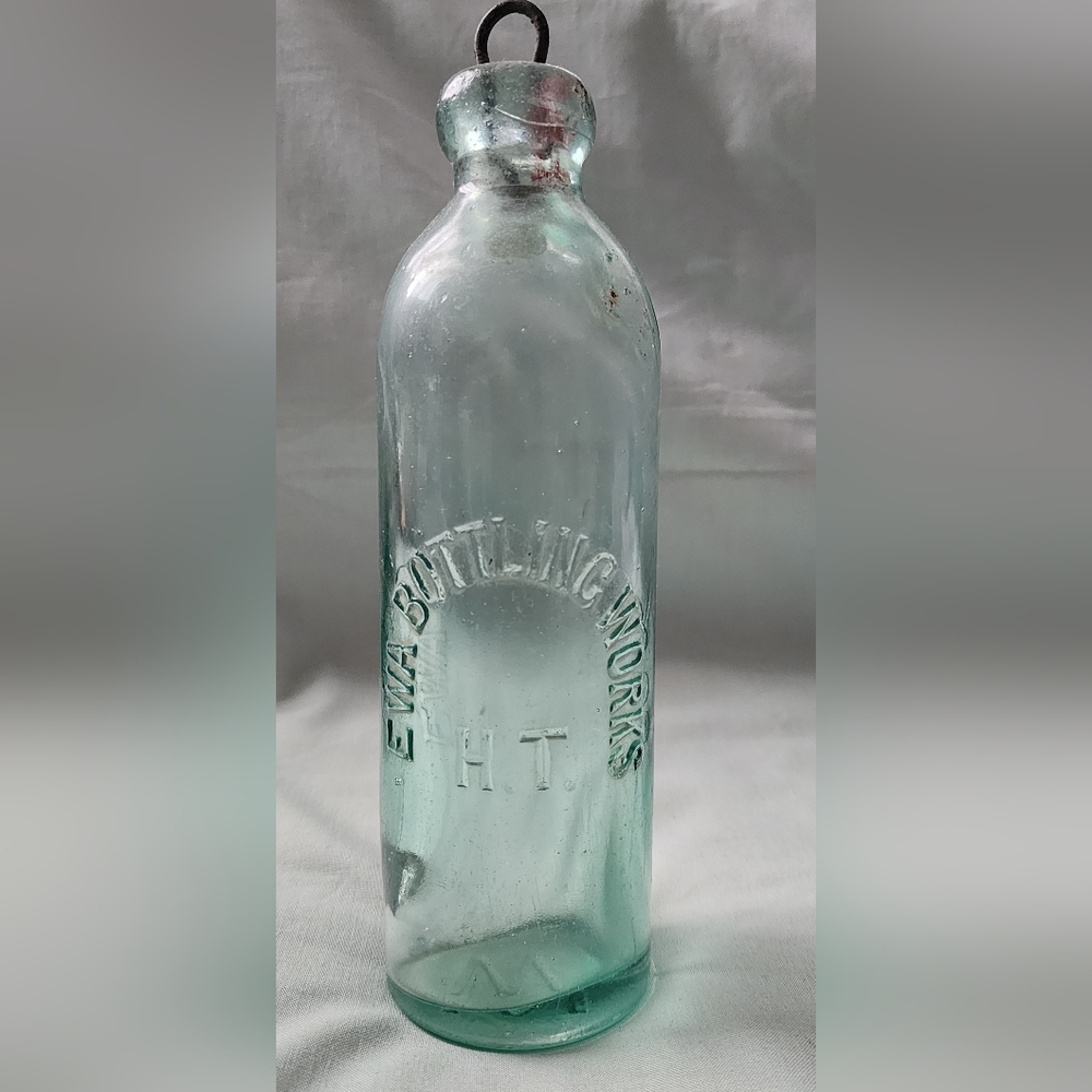 EWA BOTTLING WORKS HONOLULU TH Antique Blob Top HAWAII SODA Glass Bottle